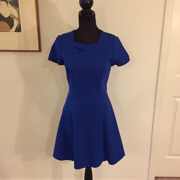 Halston Heritage Dresses & Skirts - HALSTON HERITAGE Ponte Fit-And-Flare Dress (8) NWT